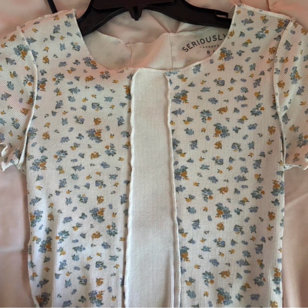 Aeropostale Seriously Soft Floral Baby Tee
